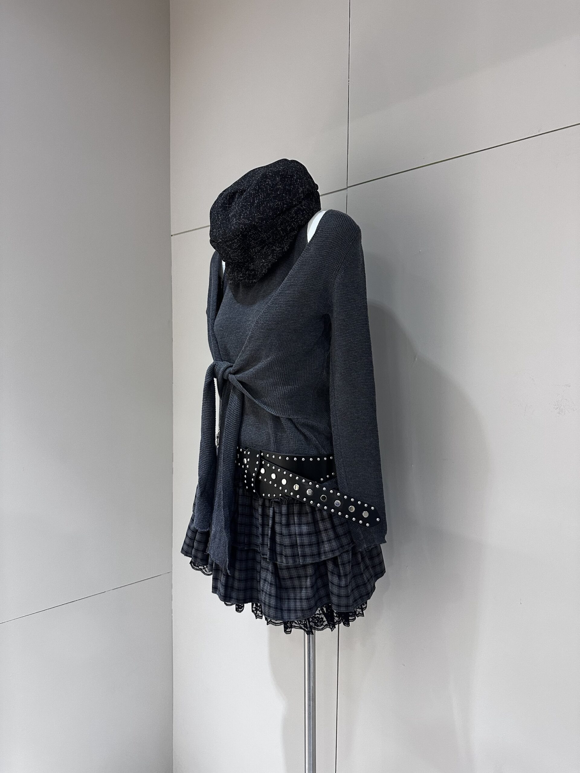 CO2 C213針織掛脖綁帶上衣:圖片 4