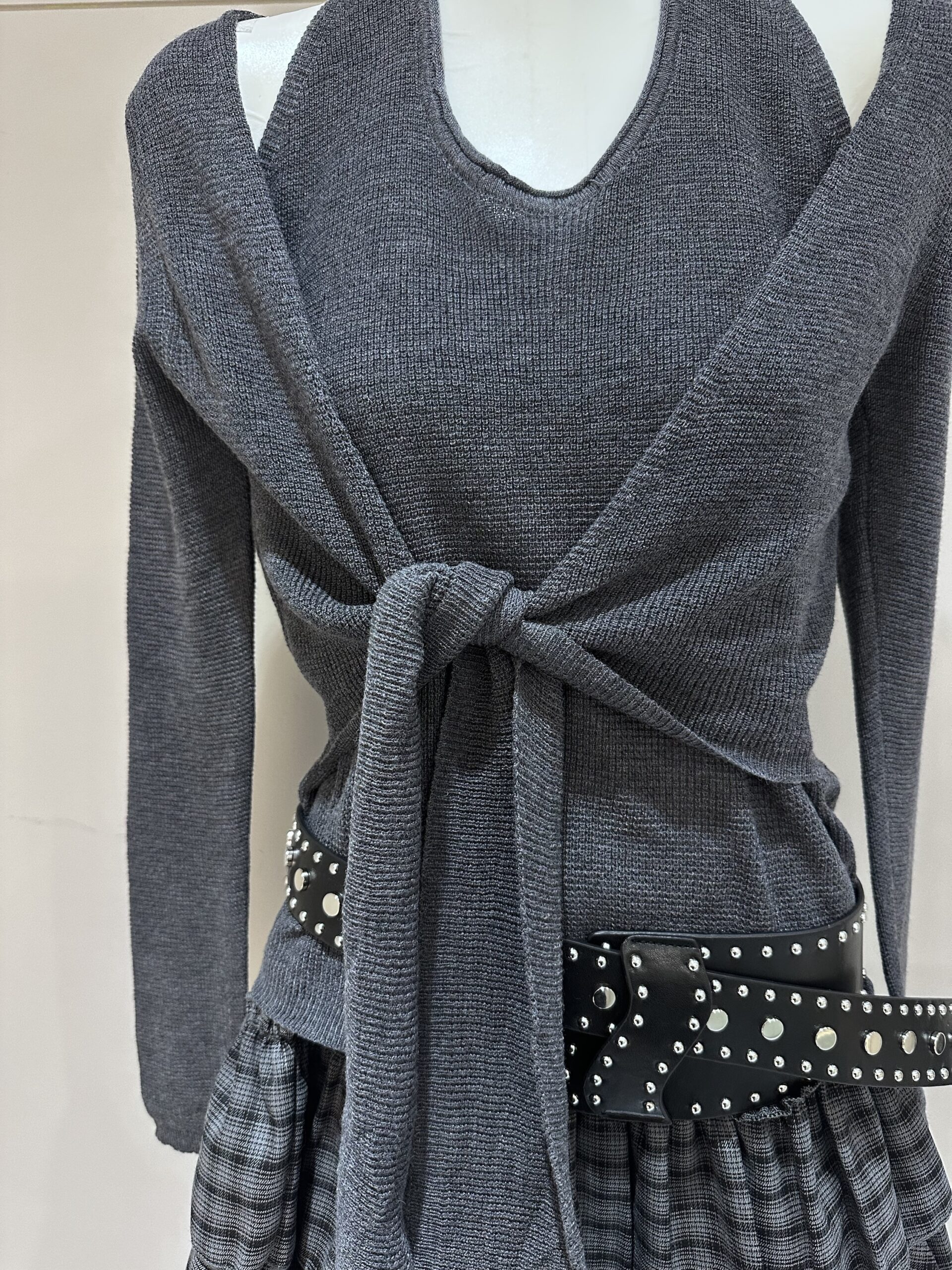 CO2 C213針織掛脖綁帶上衣:圖片 8