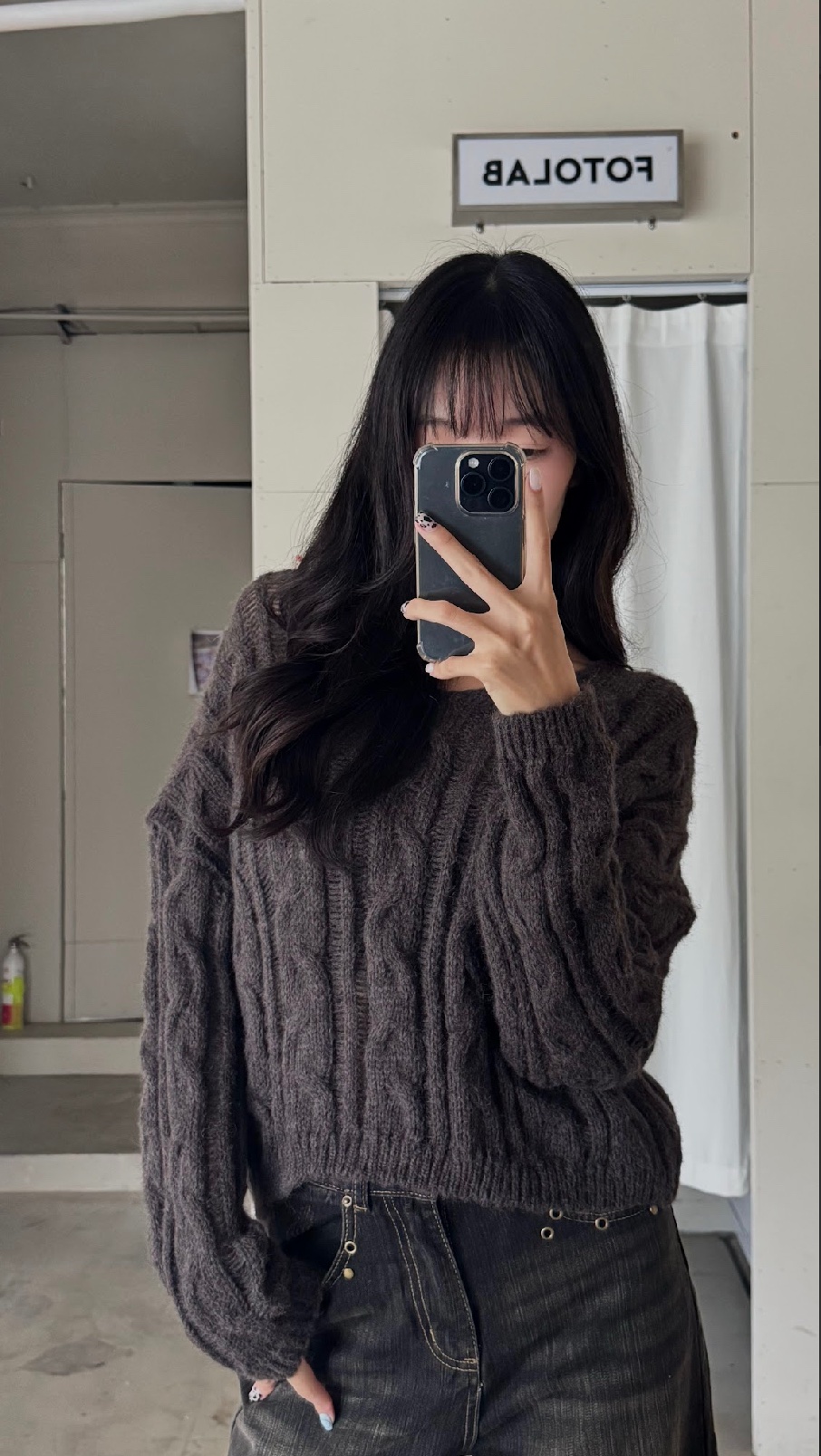 CN2 9116v 麻花編織V領毛衣:圖片 12