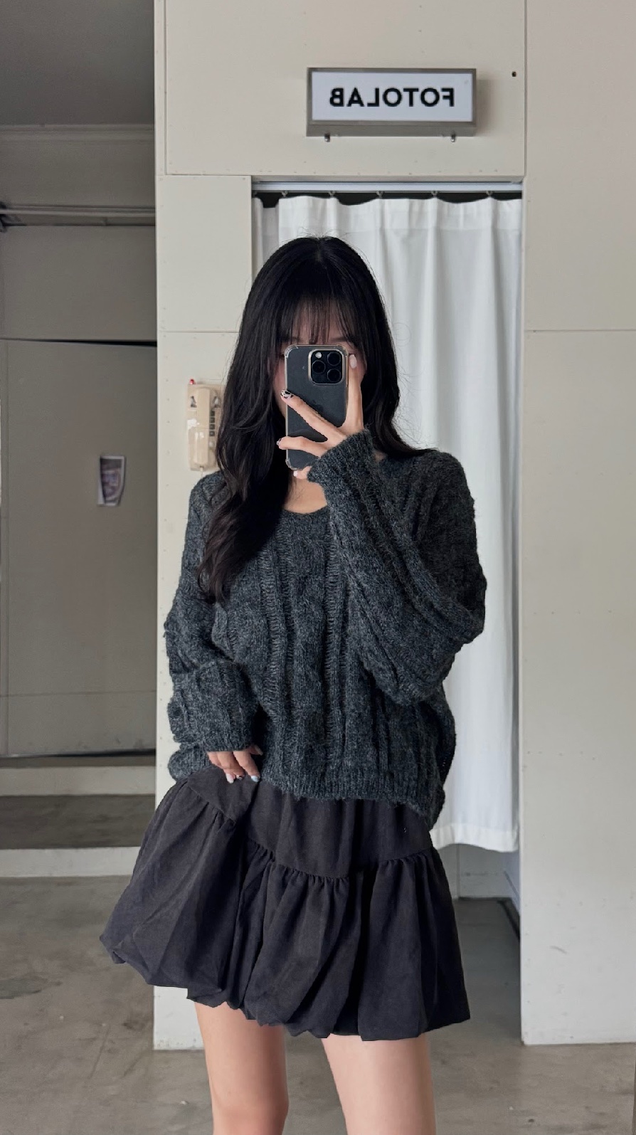 CN2 9116v 麻花編織V領毛衣:圖片 3