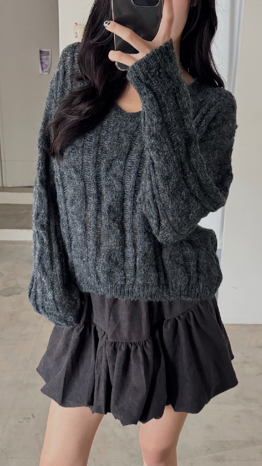 CN2 9116v 麻花編織V領毛衣:圖片 2