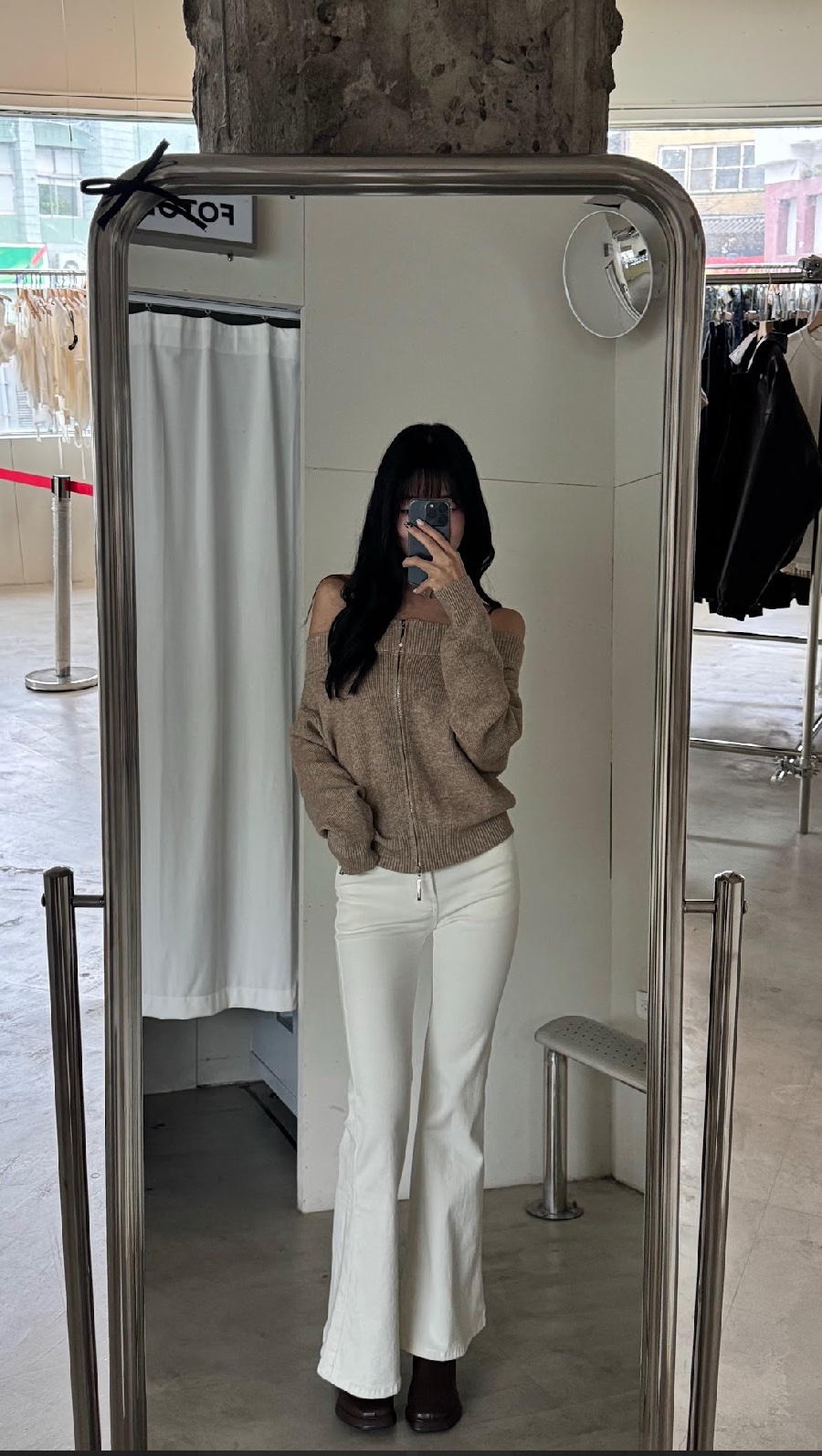 CN2 1380純白內刷毛微喇叭褲:圖片 2