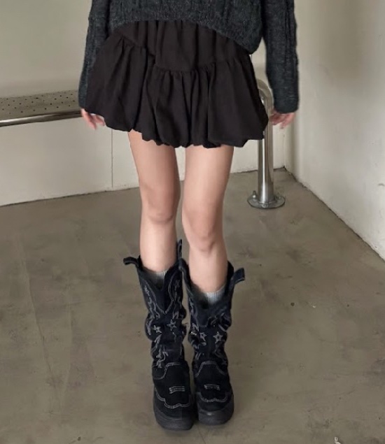 CN2 926絨感花苞裙(附皮帶)