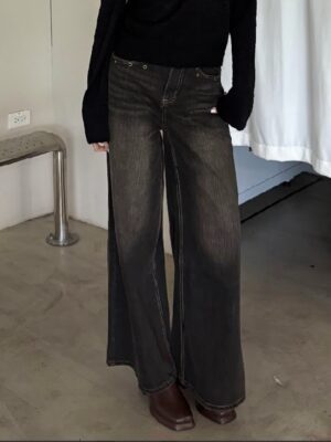 CN2 918302黑灰水洗刷色牛仔寬直筒褲