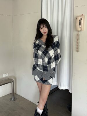 CD1 3663-8撞色菱格紋毛衣套裝