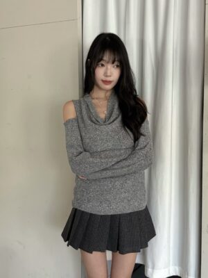 CD1 3150盪領挖肩長袖