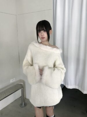 CF1 7723 拼接毛邊針織毛衣