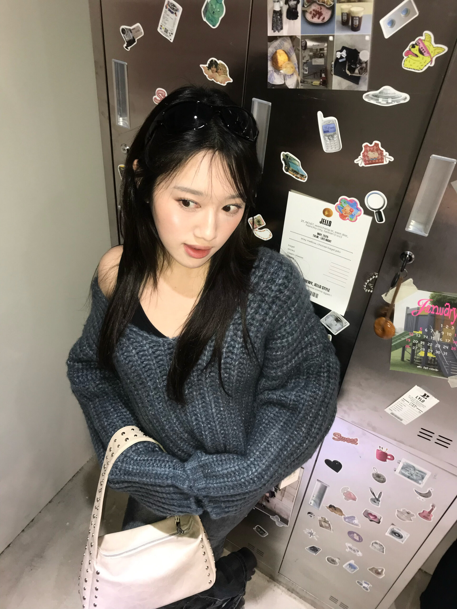 CJ1 85350粗針織短版v領毛衣:圖片 11