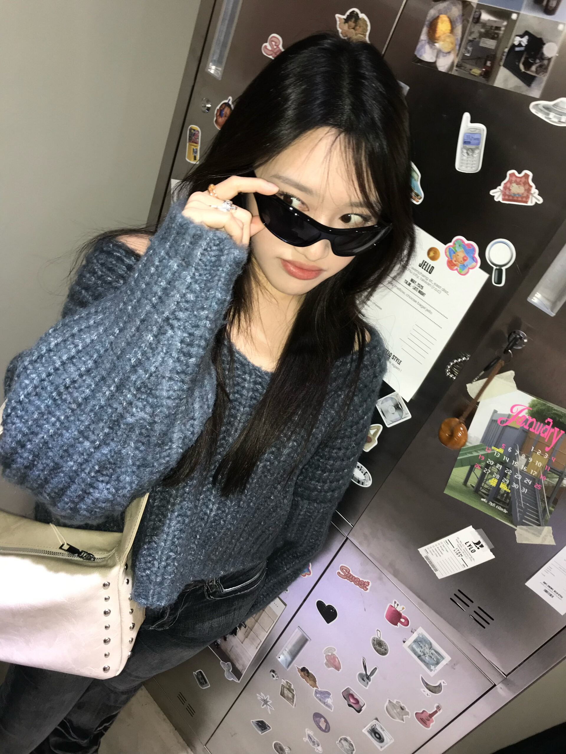 CJ1 85350粗針織短版v領毛衣:圖片 13