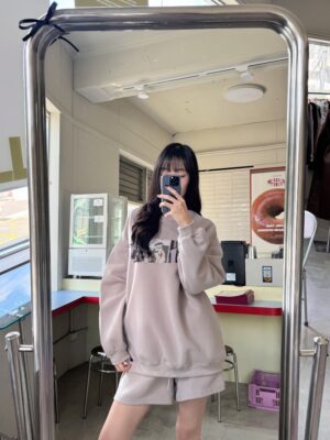 CJ2 8506墨鏡貓貓大學tee