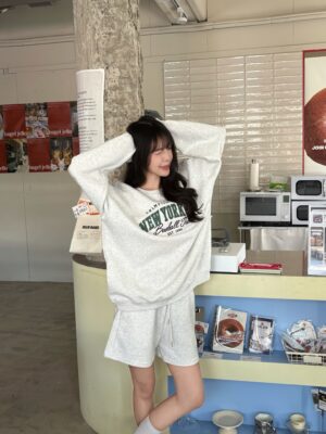 CJ2 8310#New York刺繡大學Tee