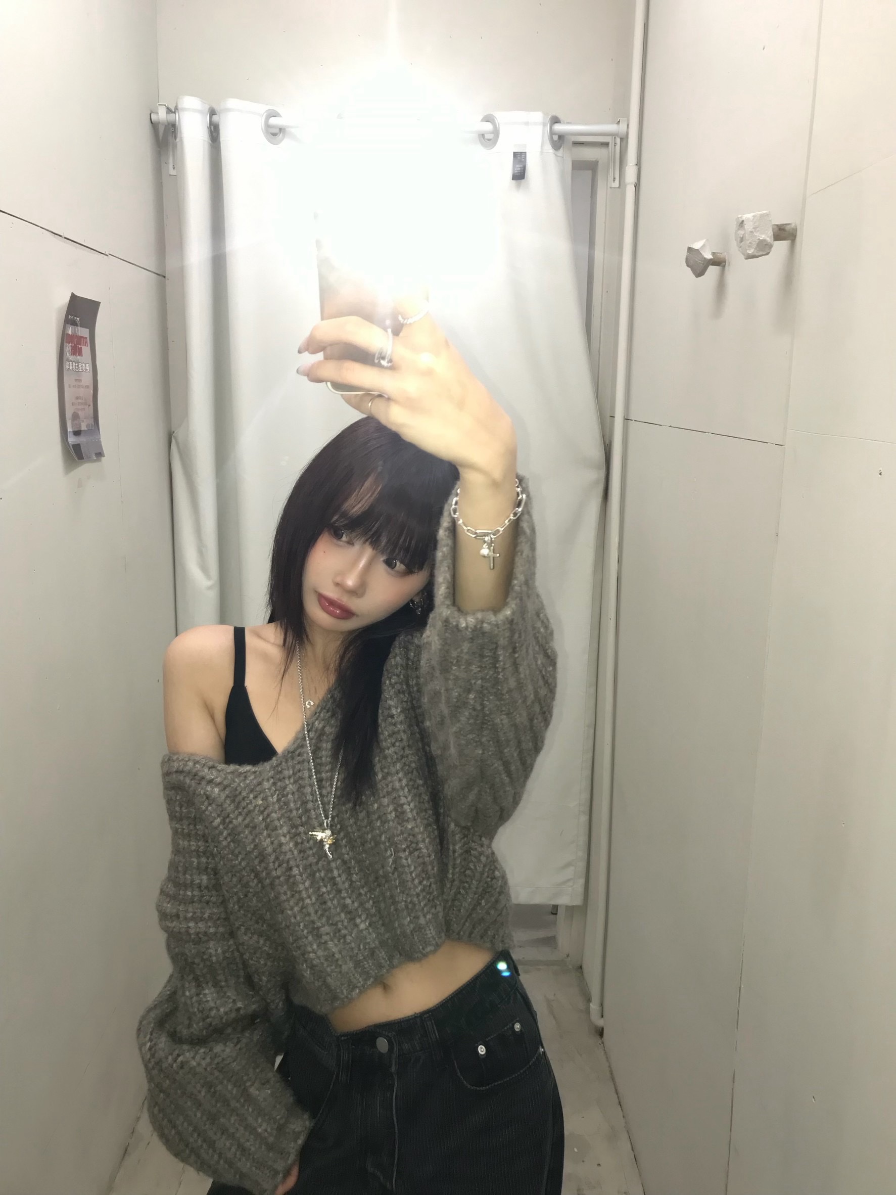 CJ1 85350粗針織短版v領毛衣:圖片 7