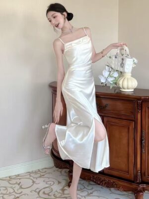 CF1 7839 名媛開高衩緞面長洋裝