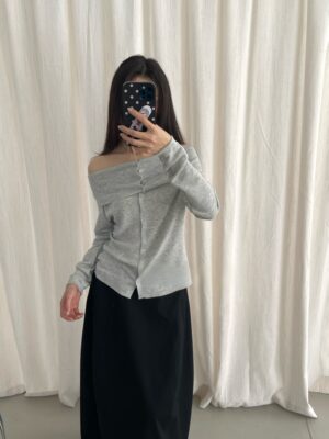 CM04 1003 韓系纽扣一字肩