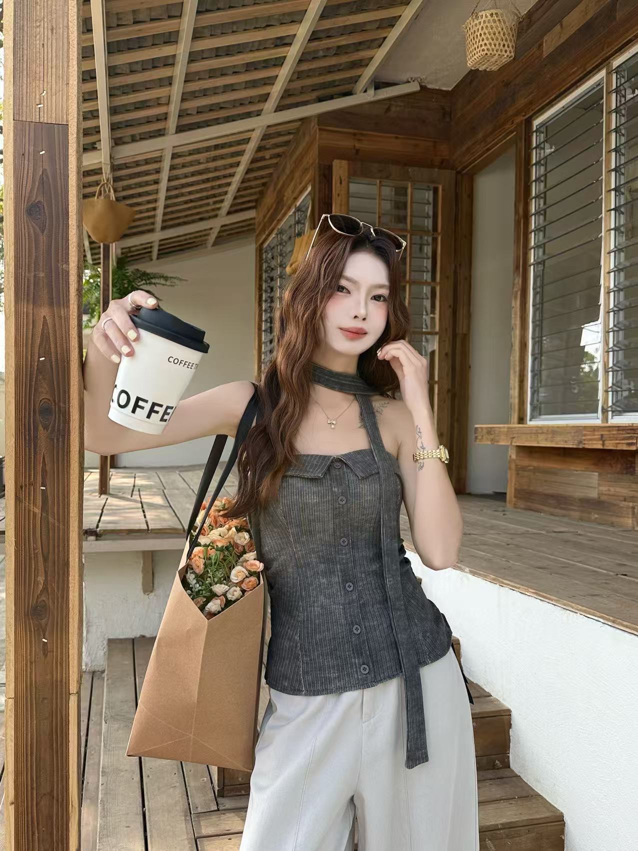 CM04 9656 條紋抓皺掛脖平口上衣:圖片 4