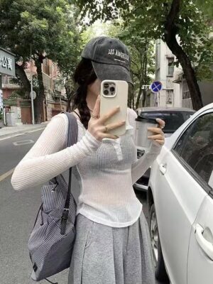 CM04 250008 薄款網紗上衣