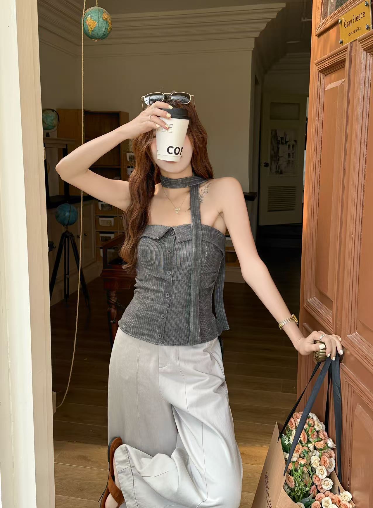 CM04 9656 條紋抓皺掛脖平口上衣