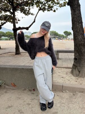 [璇團購] 🇰🇷軟軟綿綿 毛毛Ｖ領針織上衣- 咖