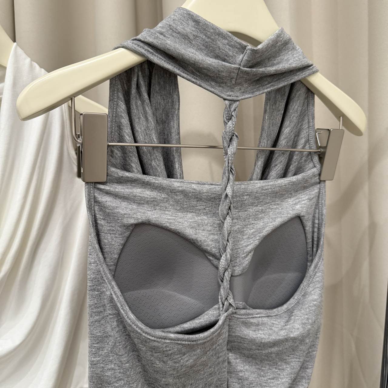 CM04 2616 蕩領麻花掛脖Bra Top:圖片 5